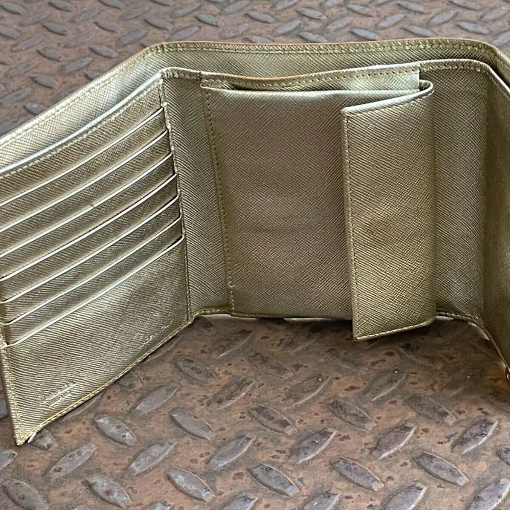 Prada Wallet Tri Fold Gold Tone Leather Card Holder Purse Made in Italy authenti - Picture 8 of 14